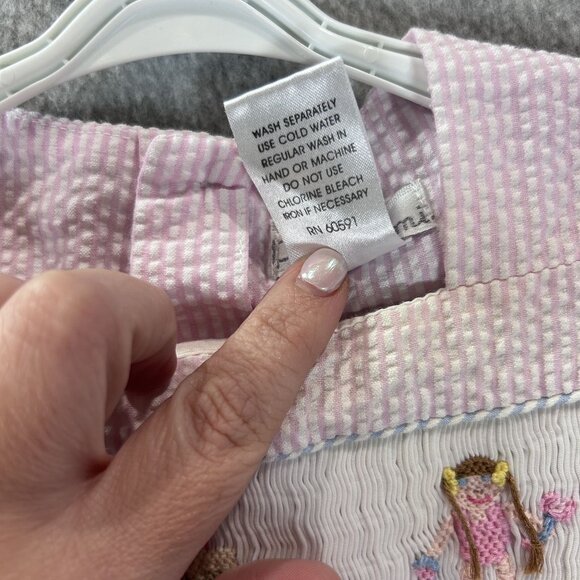 Petit Ami Baby Girls 9M Pink Seersucker Romper Bubble Smocked Beach  Ruffles - Picture 10 of 10